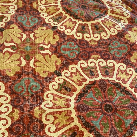 Pottery Barn Euro Sham Medallion Print Rust-Red, Tan, Gold Pillow Cover - Picture 4 of 11
